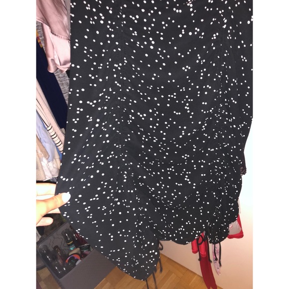 PUFF SLEEVE RUCHED FRONT POLKA DOT DRESS - Picture 2 of 9